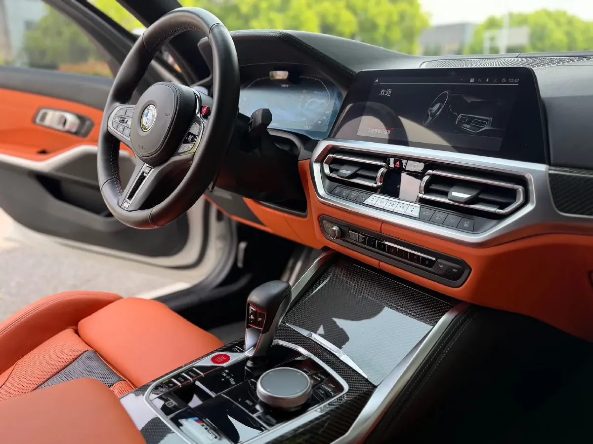 2021 BMW M3 3.0T 510HP L6 8AT,autocango,china used car exporter,china ev exporter,chinese used car exporter,chinese used ev exporter