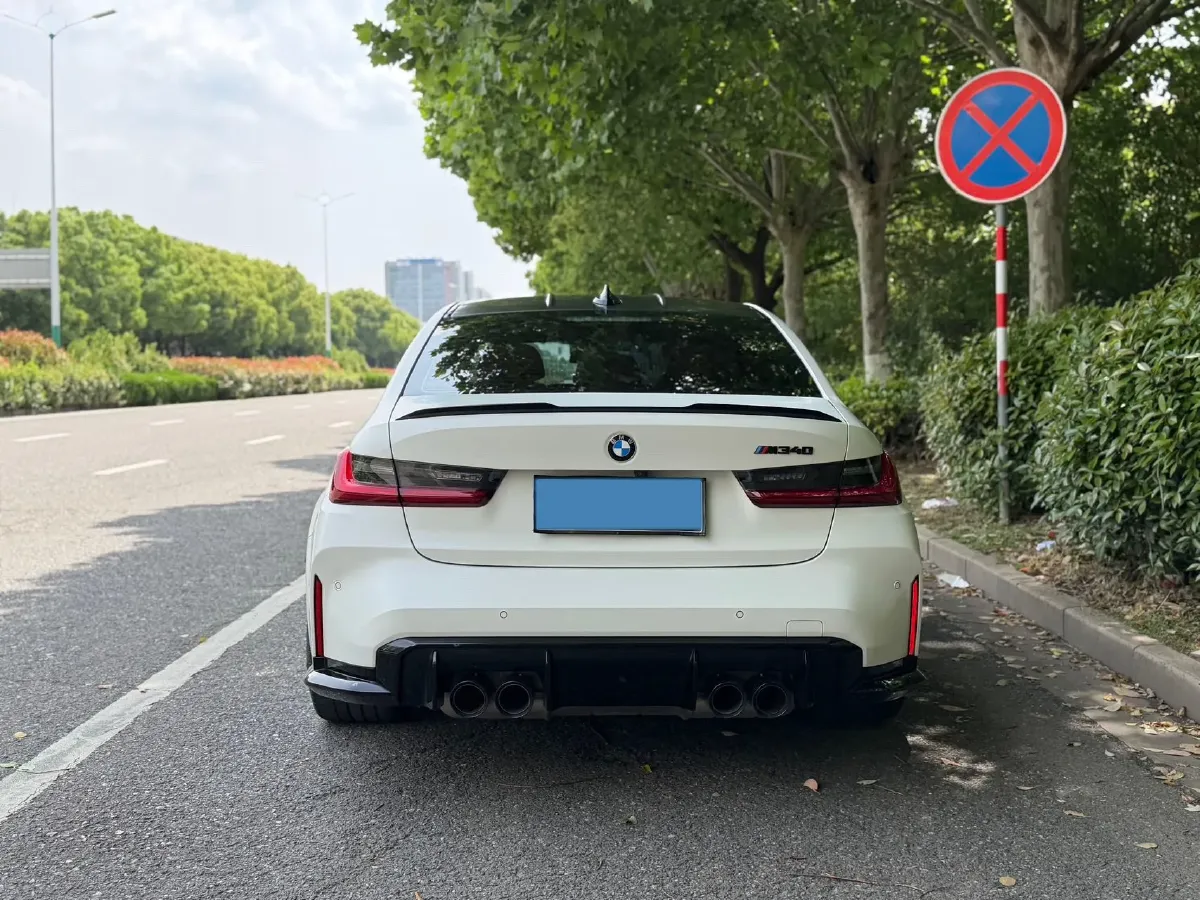 2021 BMW M3 3.0T 510HP L6 8AT,autocango,china used car exporter,china ev exporter,chinese used car exporter,chinese used ev exporter