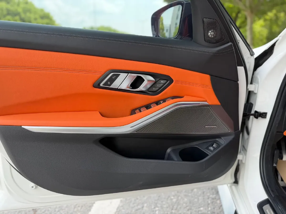 2021 BMW M3 3.0T 510HP L6 8AT,autocango,china used car exporter,china ev exporter,chinese used car exporter,chinese used ev exporter