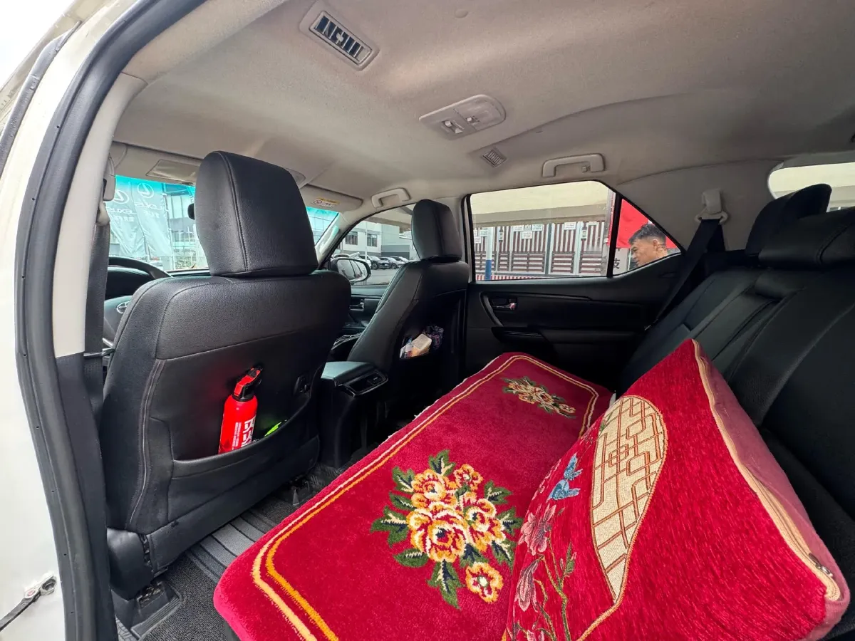 2018 Mitsubishi Pajero 3.0L 174HP V6 5AT,autocango,china used car exporter,china ev exporter,chinese used car exporter,chinese used ev exporter