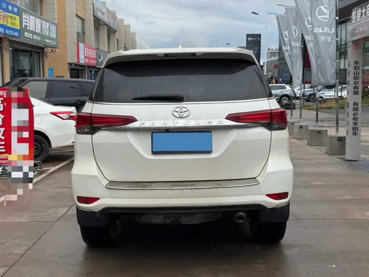 2018 Mitsubishi Pajero 3.0L 174HP V6 5AT,autocango,china used car exporter,china ev exporter,chinese used car exporter,chinese used ev exporter