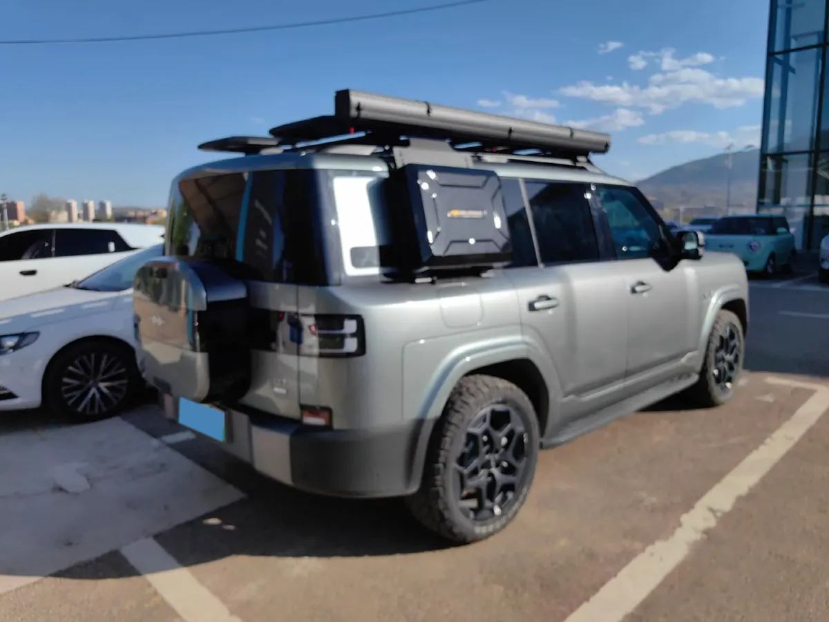 2025 FangChengBao Tai 7 1.5T 156HP L4 E-CVT PHEV,autocango,china used car exporter,china ev exporter,chinese used car exporter,chinese used ev exporter