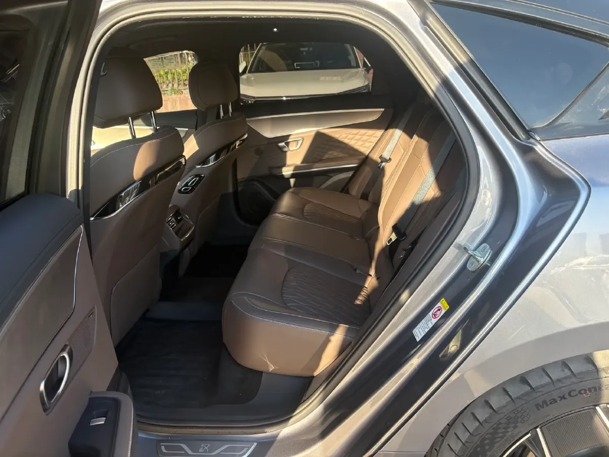 2022 Hycan A06 BEV 71KWH,autocango,china used car exporter,china ev exporter,chinese used car exporter,chinese used ev exporter