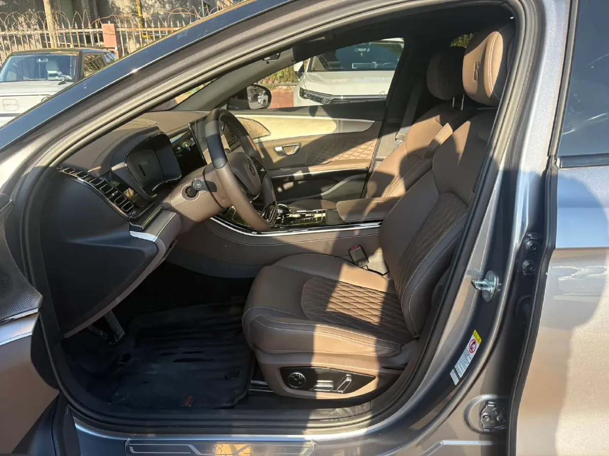 2022 Hycan A06 BEV 71KWH,autocango,china used car exporter,china ev exporter,chinese used car exporter,chinese used ev exporter
