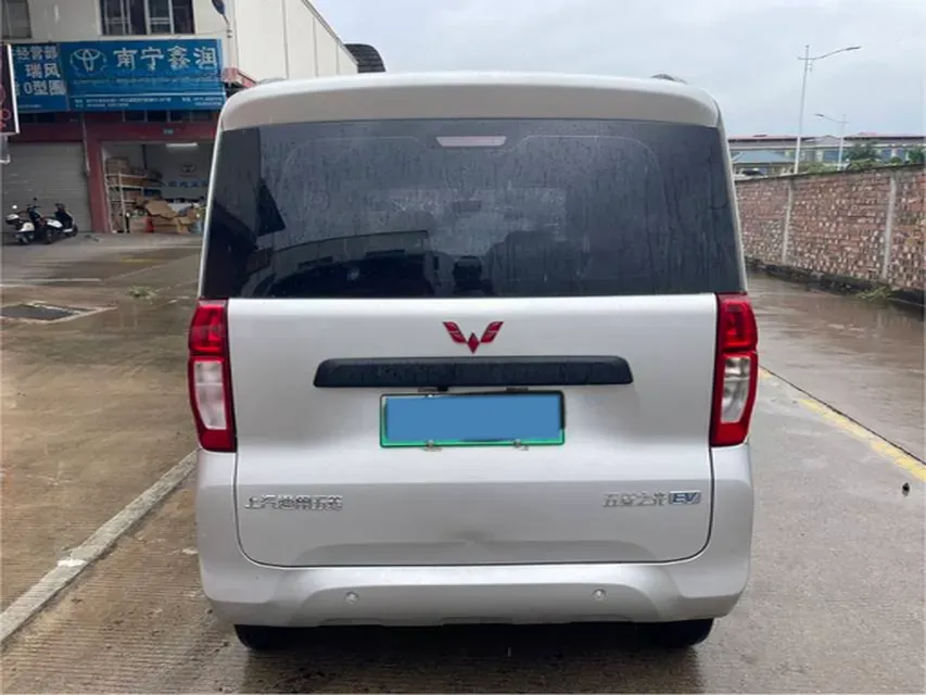 2025 WuLing ZhiGuang BEV,autocango,china used car exporter,china ev exporter,chinese used car exporter,chinese used ev exporter