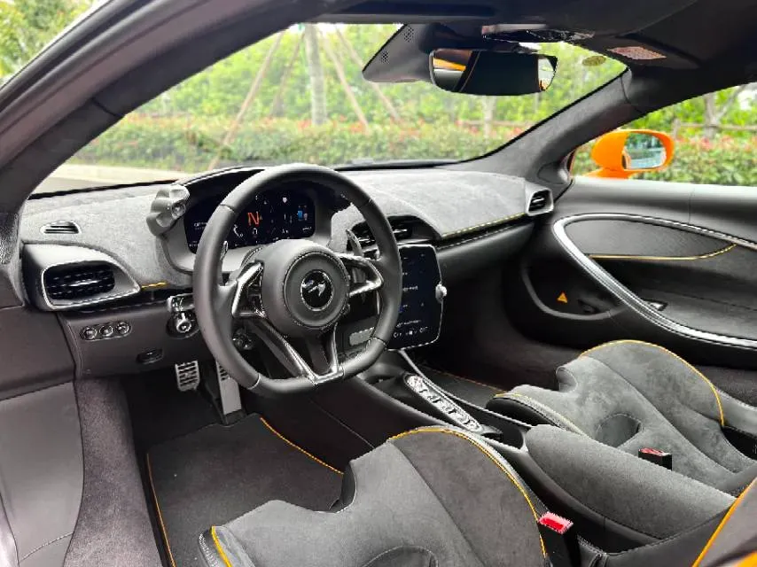 2023 McLaren Artura 3.0T 585HP V6 8DCT PHEV 7.4KWH,autocango,china used car exporter,china ev exporter,chinese used car exporter,chinese used ev exporter