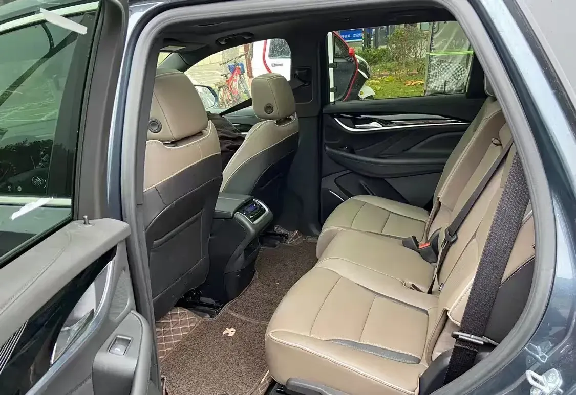 2022 Buick Enclave 2.0T 237HP L4 9AT,autocango,china used car exporter,china ev exporter,chinese used car exporter,chinese used ev exporter