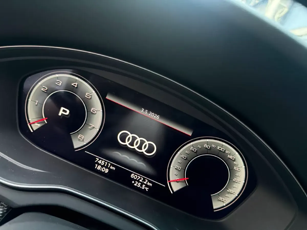 2022 Audi Q5L Sportback 2.0T 252HP L4 7DCT,autocango,china used car exporter,china ev exporter,chinese used car exporter,chinese used ev exporter
