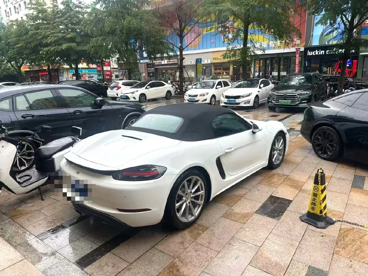 2018 Porsche 718 2.0T 250HP H4 7DCT,autocango,china used car exporter,china ev exporter,chinese used car exporter,chinese used ev exporter