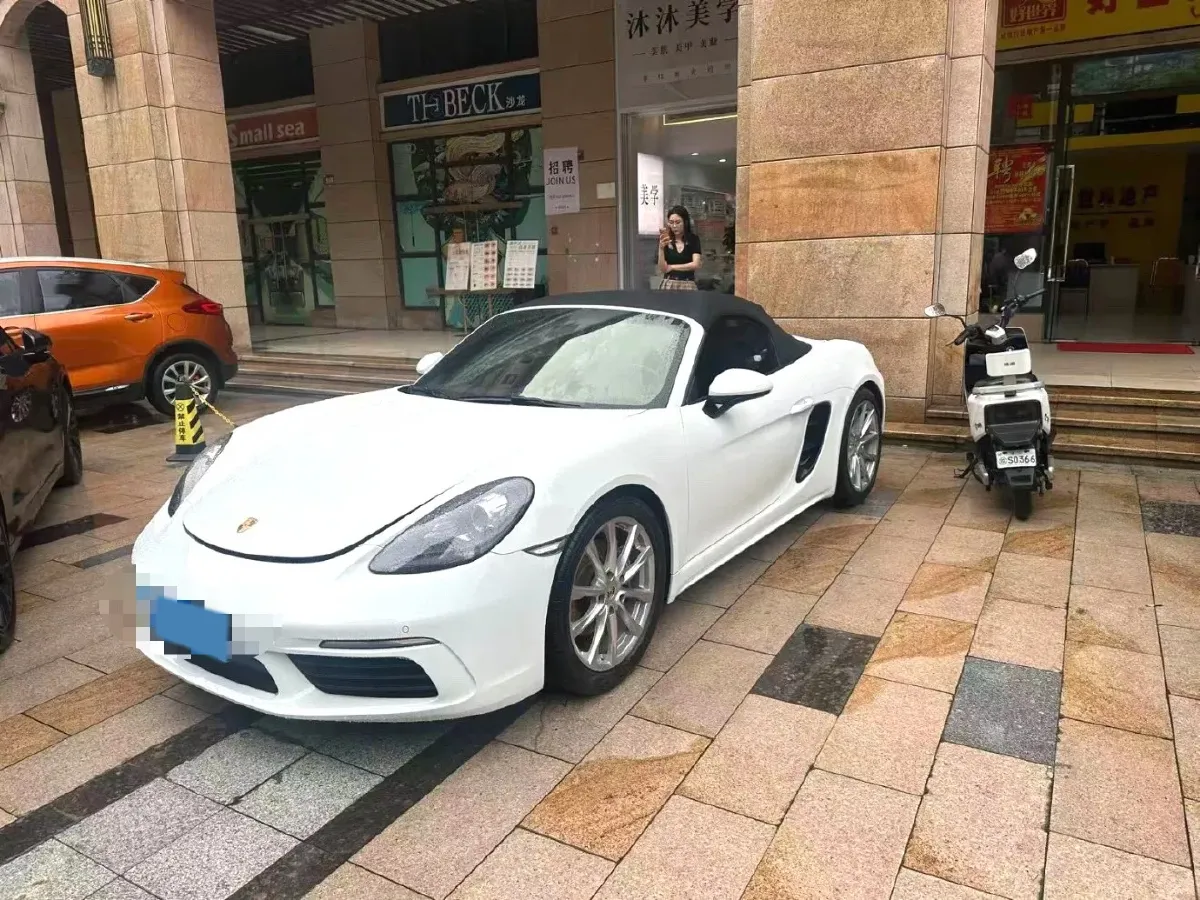 2018 Porsche 718 2.0T 250HP H4 7DCT,autocango,china used car exporter,china ev exporter,chinese used car exporter,chinese used ev exporter