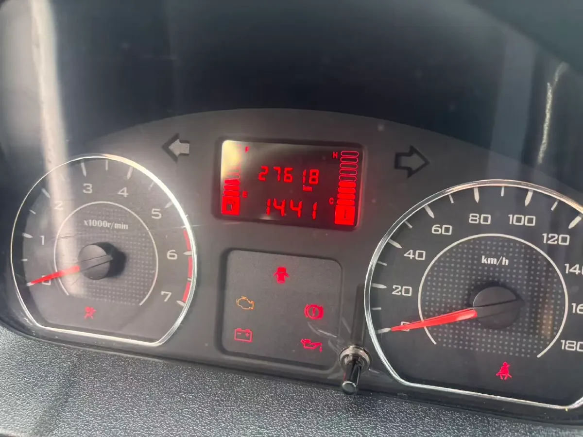 2021 WuLing ZhentTu 1.5L 99HP L4 5MT,autocango,china used car exporter,china ev exporter,chinese used car exporter,chinese used ev exporter