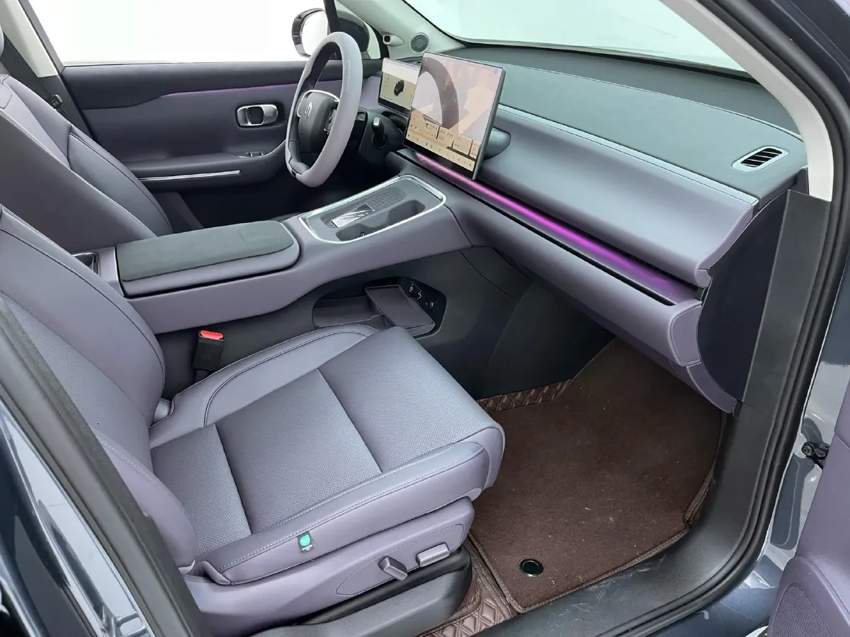 2026 Leapmotor C16 REEV 95HP REEV,autocango,china used car exporter,china ev exporter,chinese used car exporter,chinese used ev exporter