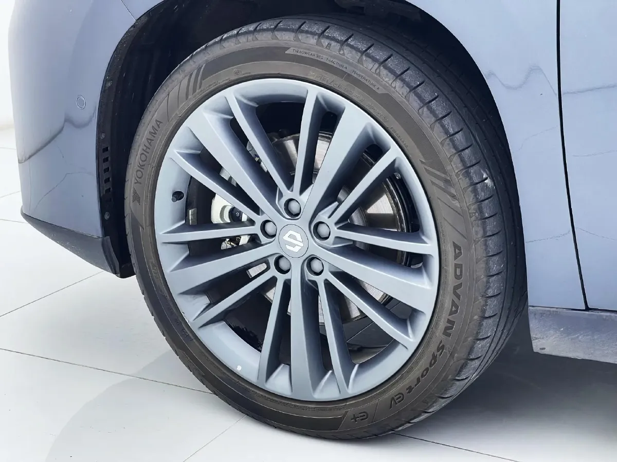2026 Leapmotor C16 REEV 95HP REEV,autocango,china used car exporter,china ev exporter,chinese used car exporter,chinese used ev exporter