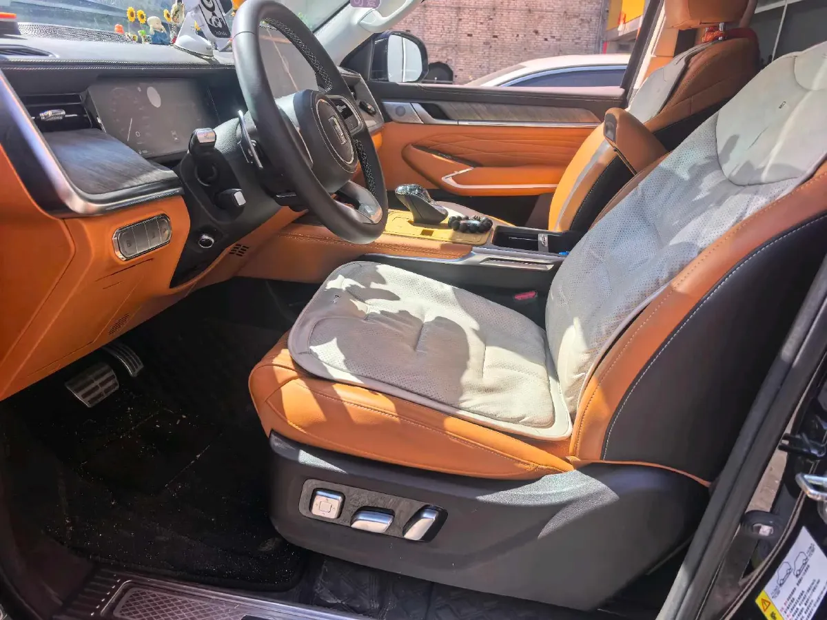 2023 Tank 500 2.0T 252HP L4 9AT PHEV 37.1KWH,autocango,china used car exporter,china ev exporter,chinese used car exporter,chinese used ev exporter