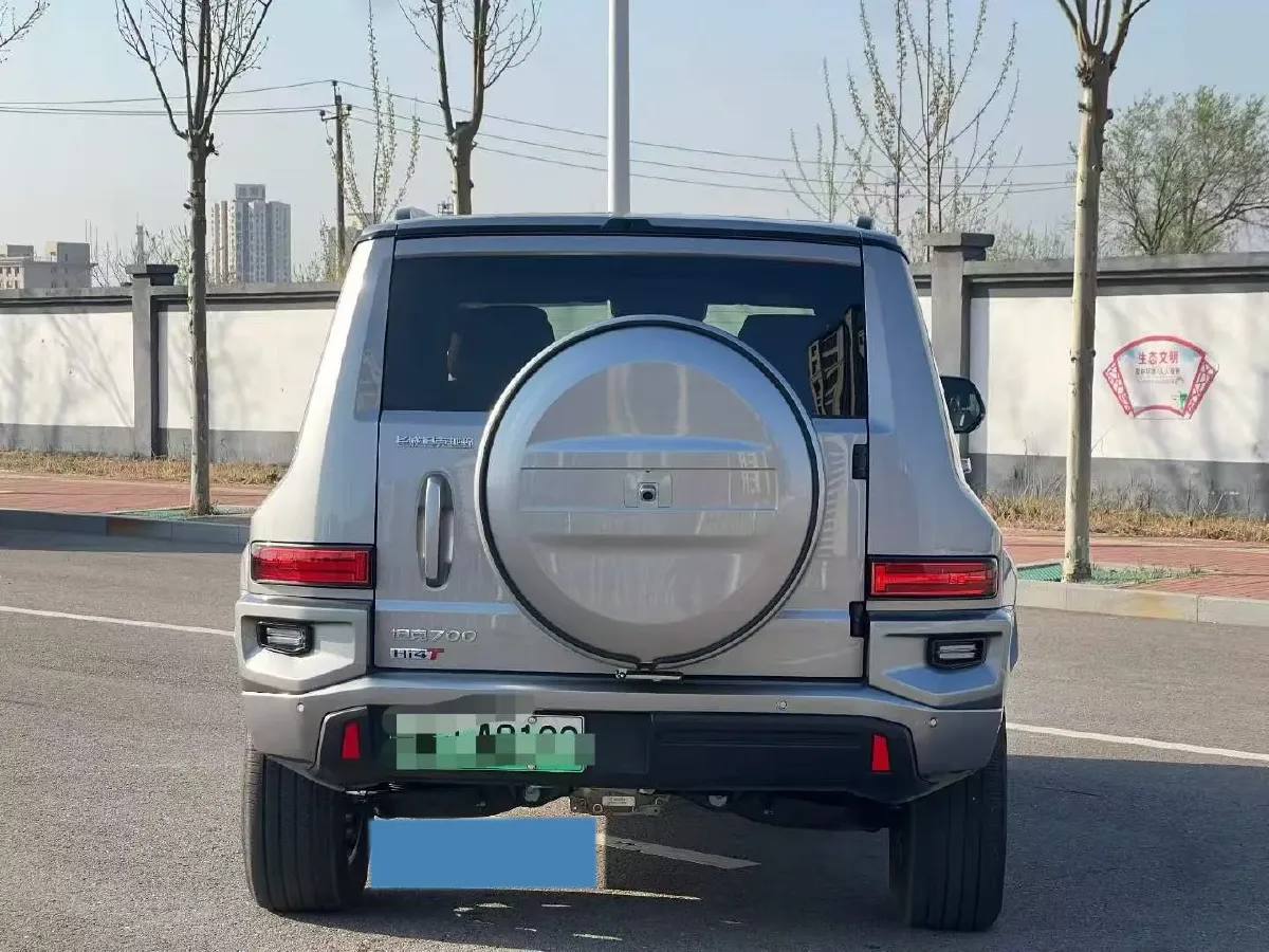 2024 Tank 700 3.0T 360HP V6 9AT PHEV 37.1KWH,autocango,china used car exporter,china ev exporter,chinese used car exporter,chinese used ev exporter