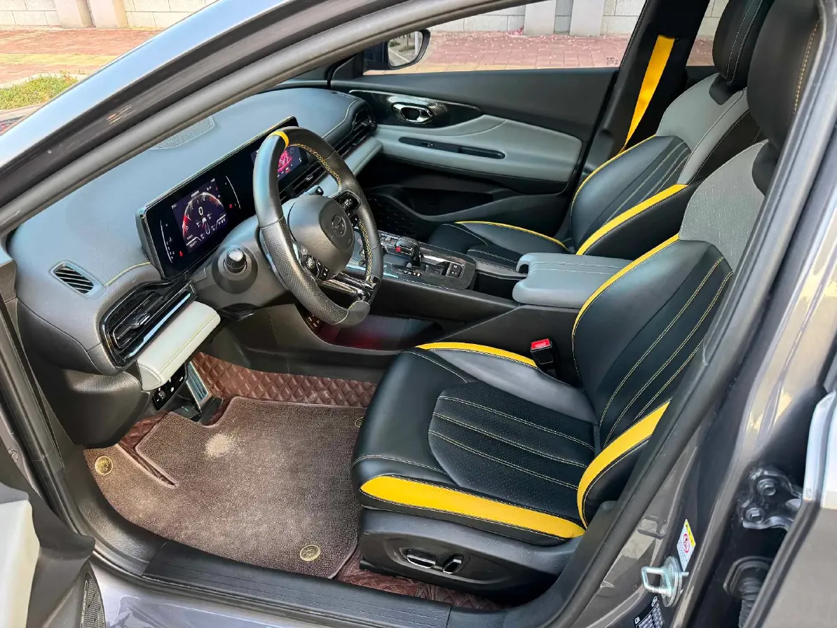 2021 GAC Trumpchi Empow 1.5T 177HP L4 7DCT,autocango,china used car exporter,china ev exporter,chinese used car exporter,chinese used ev exporter