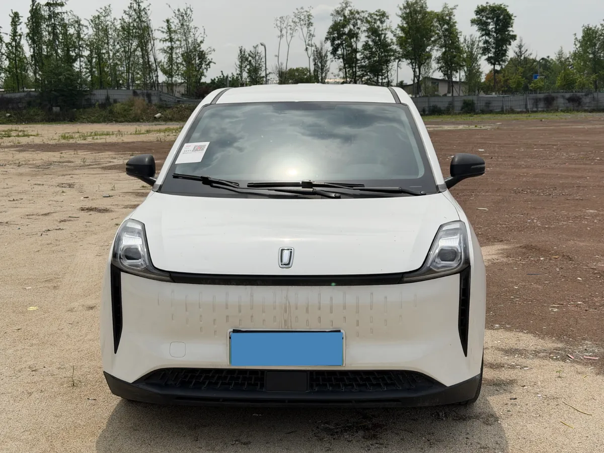2022 JMC YuHu 7 2.0T 141HP L4 8AT,autocango,china used car exporter,china ev exporter,chinese used car exporter,chinese used ev exporter