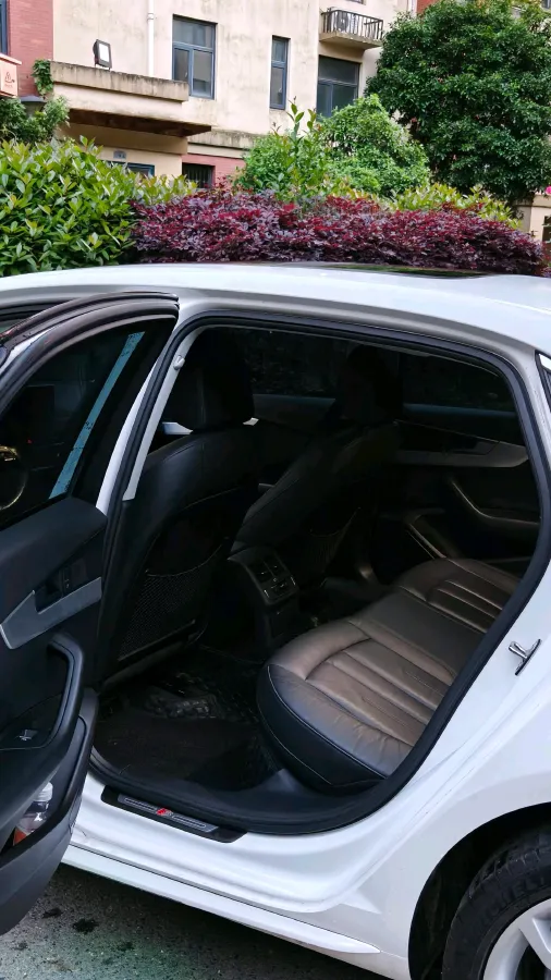 2019 Lexus UX 2.0L 146HP L4 E-CVT Hybrid,autocango,china used car exporter,china ev exporter,chinese used car exporter,chinese used ev exporter