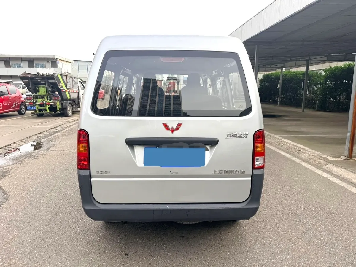 2019 WuLing ZhiGuang 1.2L 82HP L4 5MT,autocango,china used car exporter,china ev exporter,chinese used car exporter,chinese used ev exporter