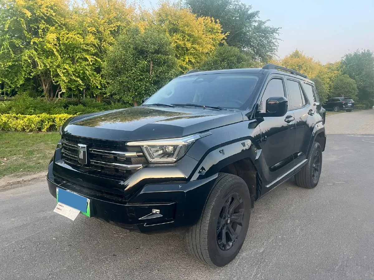 2023 Tank 400 2.0T 252HP L4 9AT PHEV 37.1KWH,autocango,china used car exporter,china ev exporter,chinese used car exporter,chinese used ev exporter