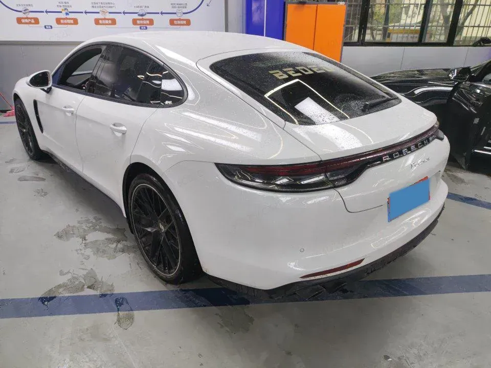 2021 Porsche Panamera 2.9T 330HP V6 8DCT,autocango,china used car exporter,china ev exporter,chinese used car exporter,chinese used ev exporter