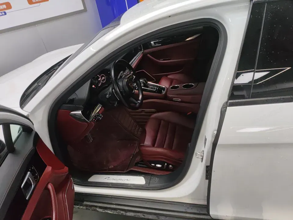 2021 Porsche Panamera 2.9T 330HP V6 8DCT,autocango,china used car exporter,china ev exporter,chinese used car exporter,chinese used ev exporter