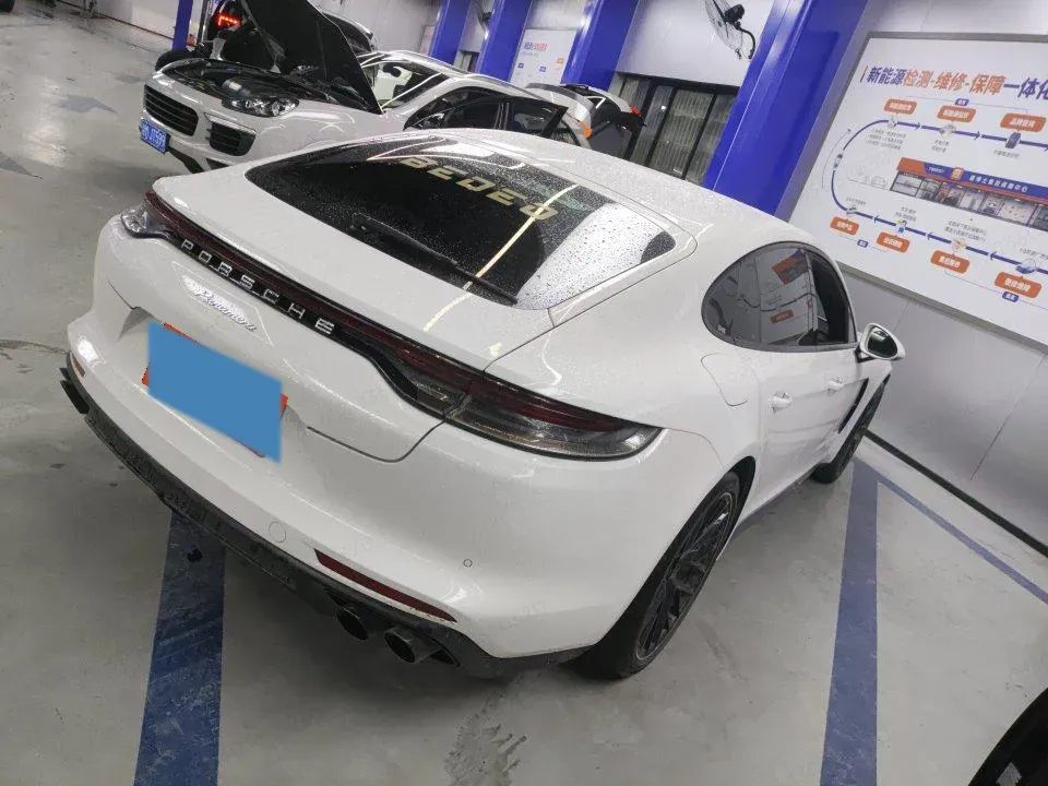 2021 Porsche Panamera 2.9T 330HP V6 8DCT,autocango,china used car exporter,china ev exporter,chinese used car exporter,chinese used ev exporter