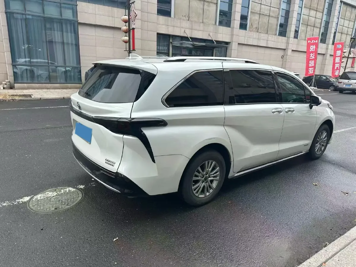 2021 Toyota Sienna 2.5L 192HP L4 E-CVT Hybrid,autocango,china used car exporter,china ev exporter,chinese used car exporter,chinese used ev exporter
