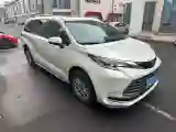 2021 Toyota Sienna 2.5L 192HP L4 E-CVT Hybrid