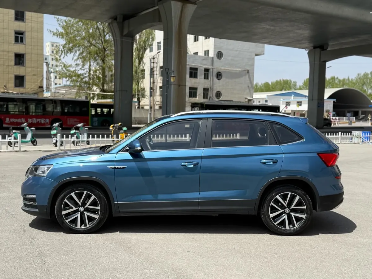 2018 Skoda Rapid Spaceback 1.4T 131HP L4 7DCT,autocango,china used car exporter,china ev exporter,chinese used car exporter,chinese used ev exporter