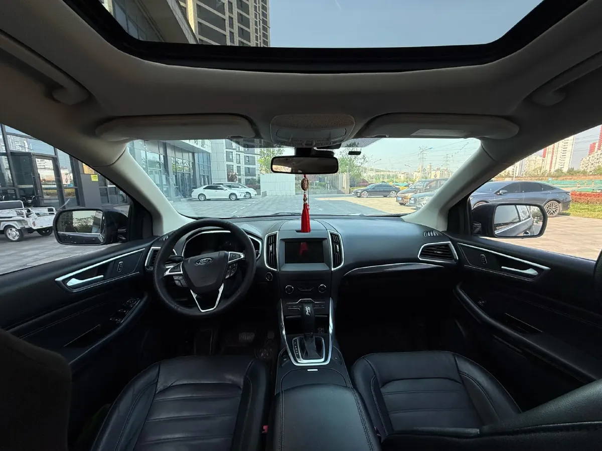 2018 Ford Edge 2.0T 245HP L4 6AT,autocango,china used car exporter,china ev exporter,chinese used car exporter,chinese used ev exporter