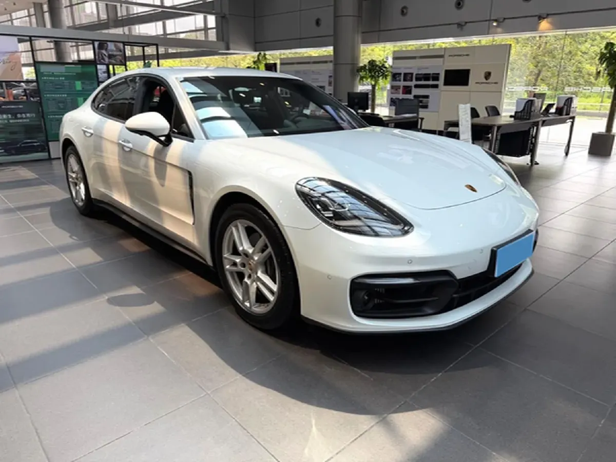 2023 Porsche Panamera 2.9T 330HP V6 8DCT,autocango,china used car exporter,china ev exporter,chinese used car exporter,chinese used ev exporter