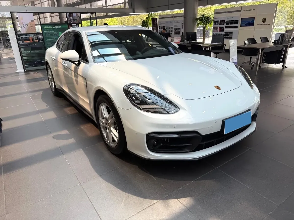 2023 Porsche Panamera 2.9T 330HP V6 8DCT,autocango,china used car exporter,china ev exporter,chinese used car exporter,chinese used ev exporter