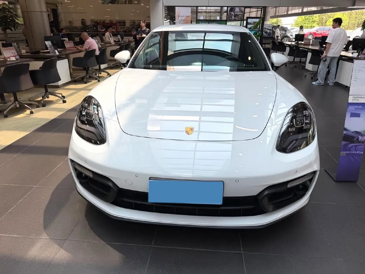 2023 Porsche Panamera 2.9T 330HP V6 8DCT,autocango,china used car exporter,china ev exporter,chinese used car exporter,chinese used ev exporter