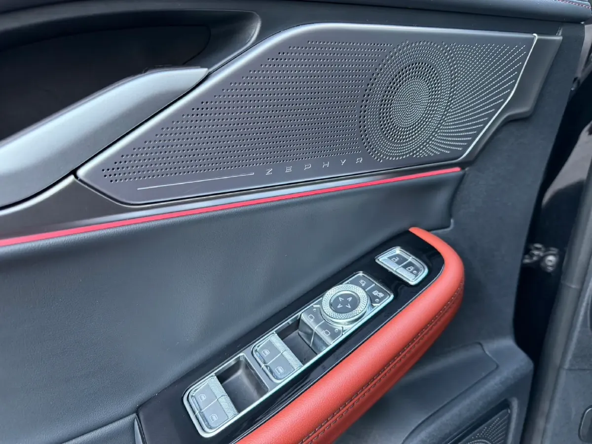 2025 Lincoln Z 2.0T 261HP L4 8AT,autocango,china used car exporter,china ev exporter,chinese used car exporter,chinese used ev exporter