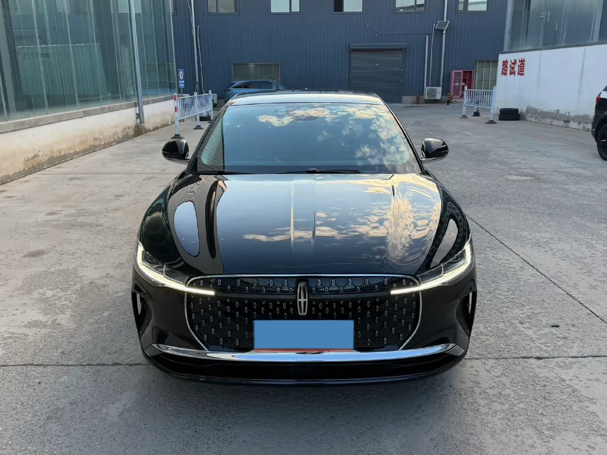 2025 Lincoln Z 2.0T 261HP L4 8AT,autocango,china used car exporter,china ev exporter,chinese used car exporter,chinese used ev exporter