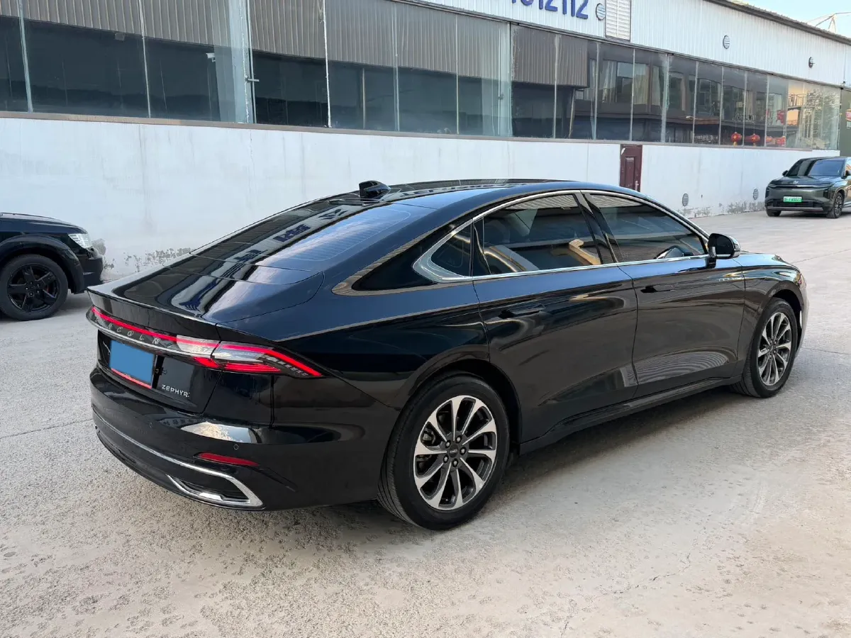 2025 Lincoln Z 2.0T 261HP L4 8AT,autocango,china used car exporter,china ev exporter,chinese used car exporter,chinese used ev exporter