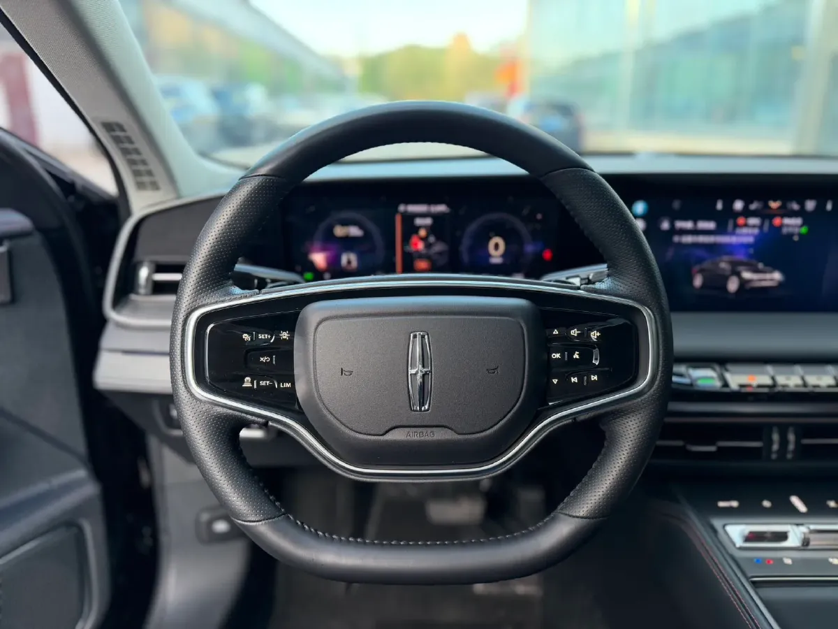 2025 Lincoln Z 2.0T 261HP L4 8AT,autocango,china used car exporter,china ev exporter,chinese used car exporter,chinese used ev exporter