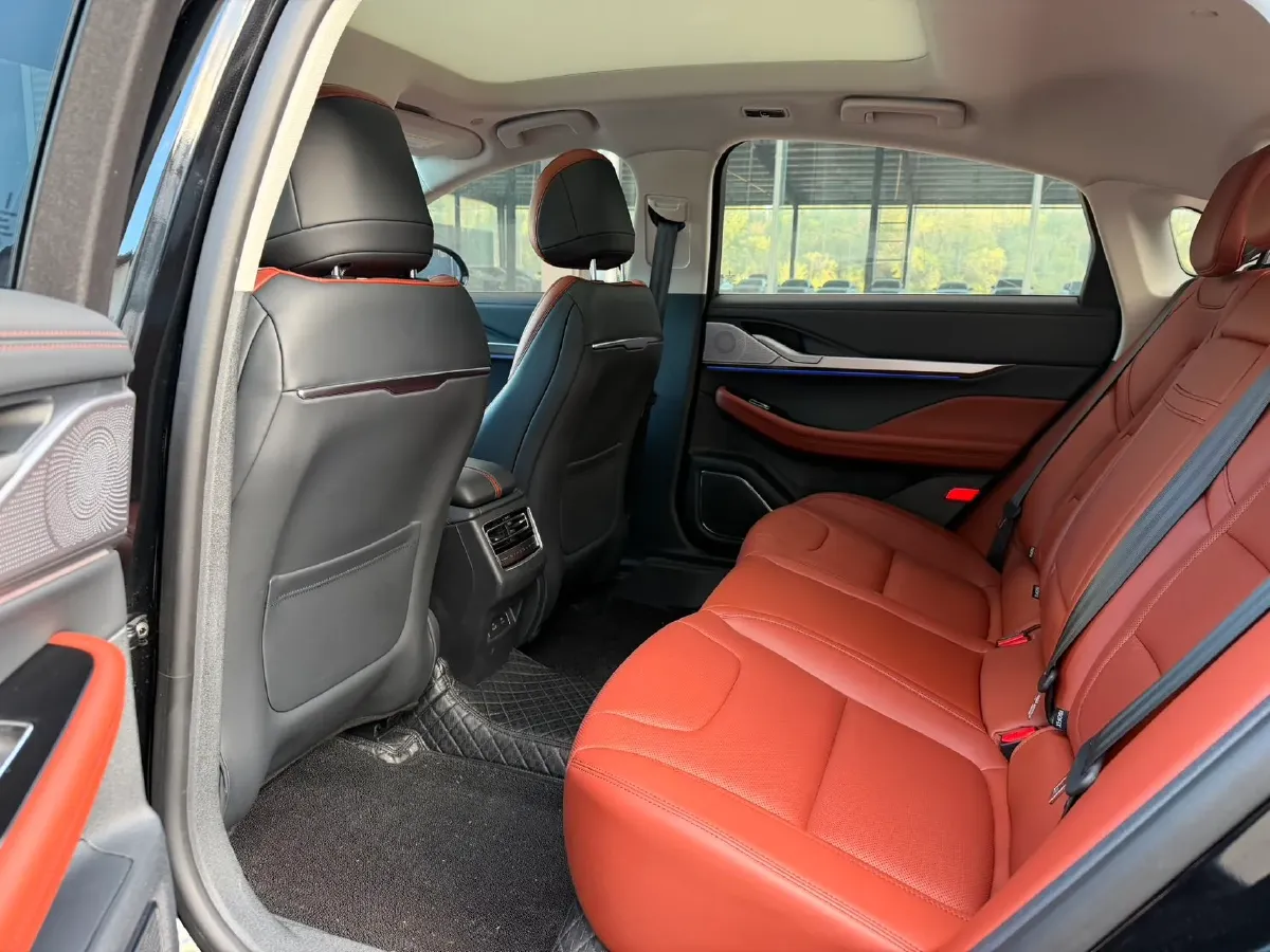 2025 Lincoln Z 2.0T 261HP L4 8AT,autocango,china used car exporter,china ev exporter,chinese used car exporter,chinese used ev exporter