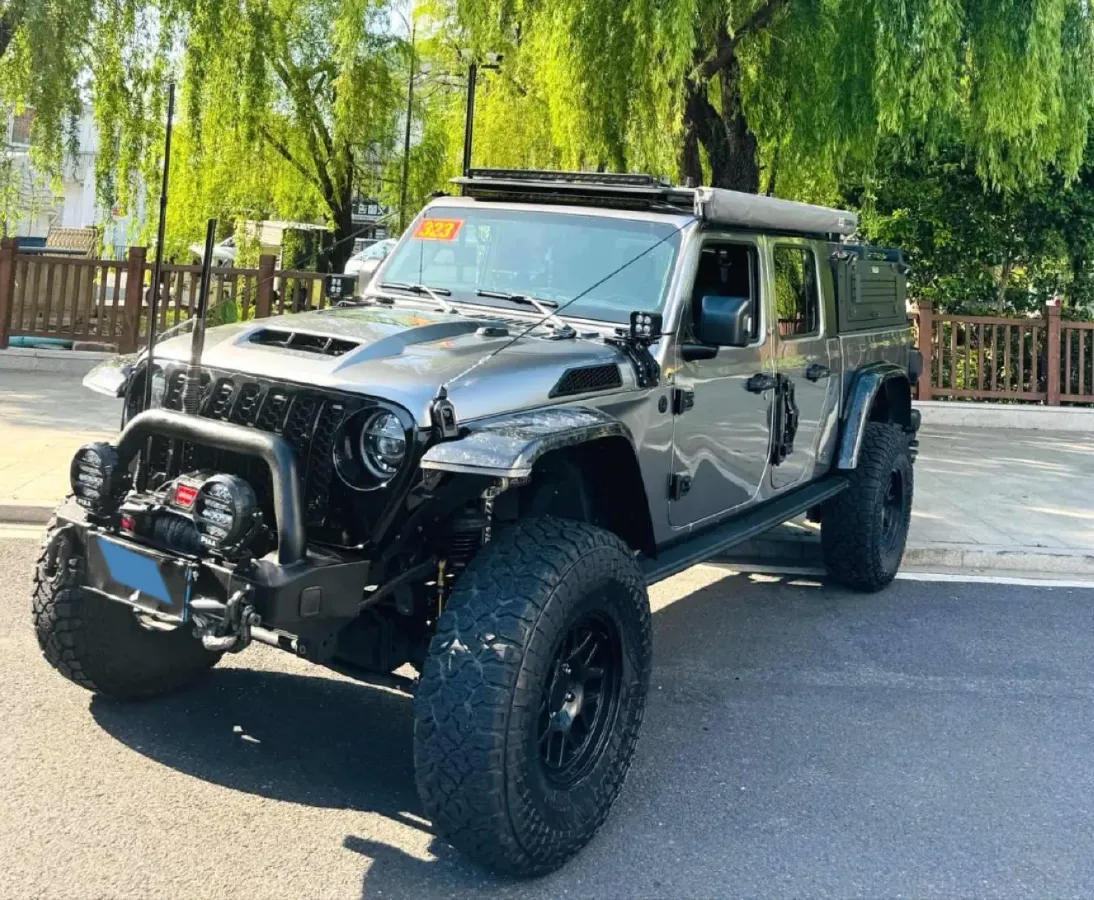 2022 Jeep Gladiator 3.6L 284HP V6 8AT,autocango,china used car exporter,china ev exporter,chinese used car exporter,chinese used ev exporter