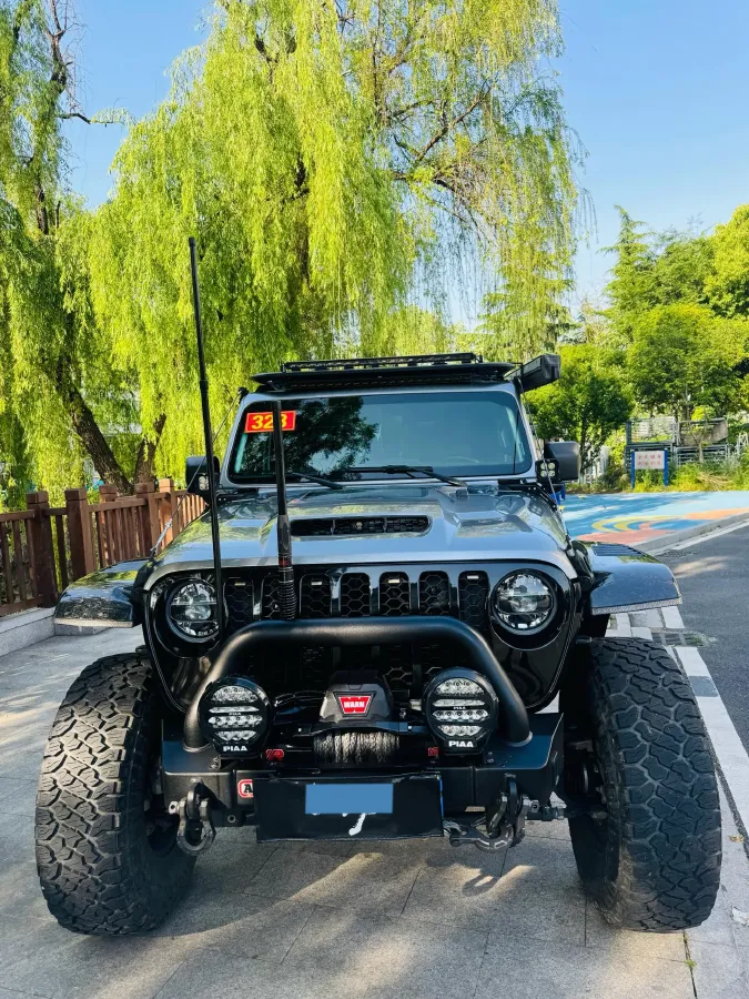 2022 Jeep Gladiator 3.6L 284HP V6 8AT,autocango,china used car exporter,china ev exporter,chinese used car exporter,chinese used ev exporter