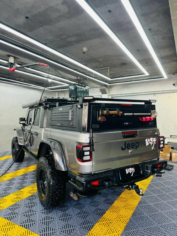 2022 Jeep Gladiator 3.6L 284HP V6 8AT,autocango,china used car exporter,china ev exporter,chinese used car exporter,chinese used ev exporter