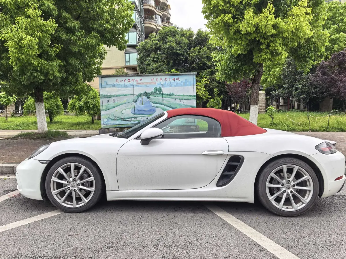 2018 Porsche 718 2.0T 250HP H4 7DCT,autocango,china used car exporter,china ev exporter,chinese used car exporter,chinese used ev exporter