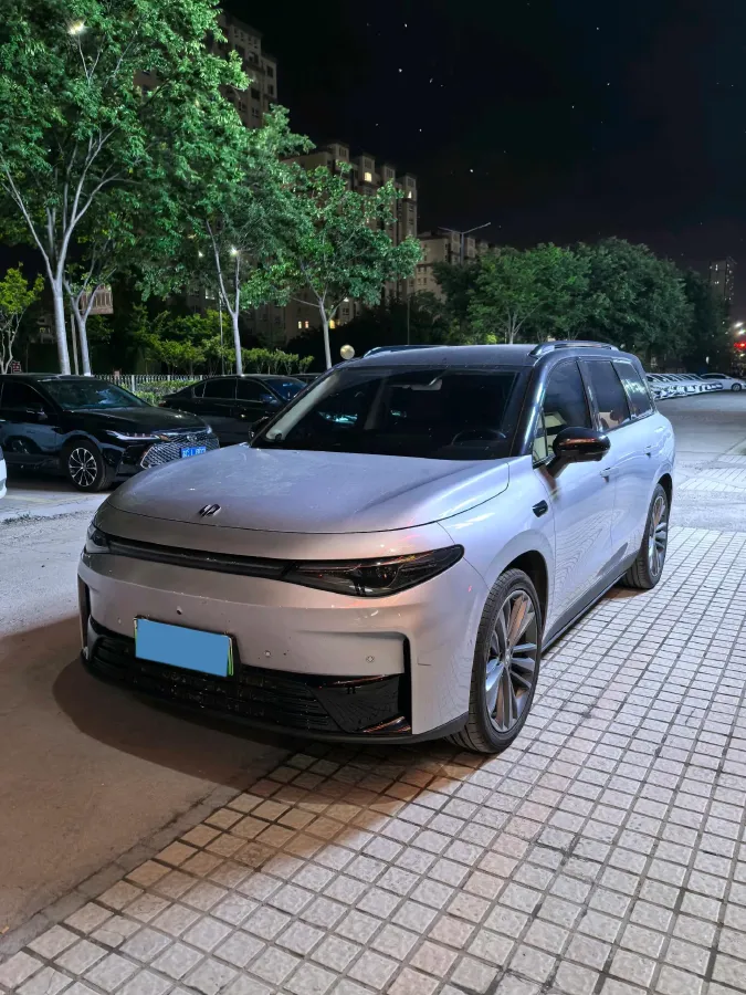2024 Leapmotor C16 1.5L 95HP L4 REEV 28.4KWH,autocango,china used car exporter,china ev exporter,chinese used car exporter,chinese used ev exporter