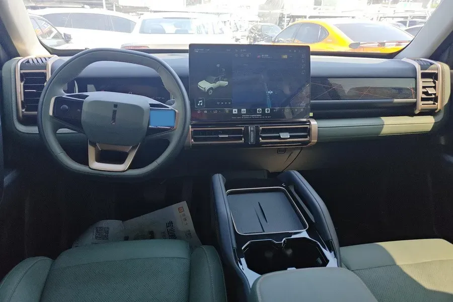 2024 iCAR iCAR 03 BEV 65.69KWH,autocango,china used car exporter,china ev exporter,chinese used car exporter,chinese used ev exporter