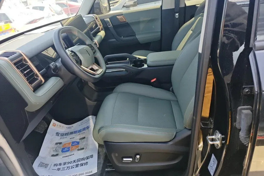 2024 iCAR iCAR 03 BEV 65.69KWH,autocango,china used car exporter,china ev exporter,chinese used car exporter,chinese used ev exporter