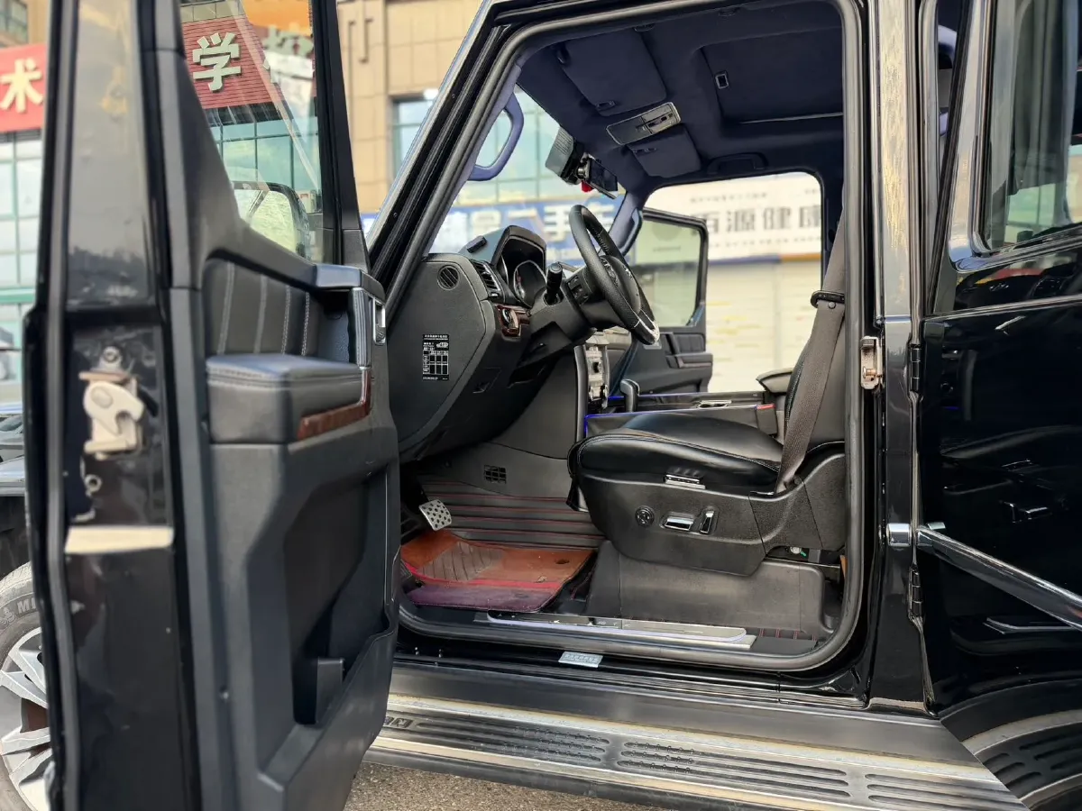 2019 Beijing BJ80 2.3T 231HP L4 6AT,autocango,china used car exporter,china ev exporter,chinese used car exporter,chinese used ev exporter