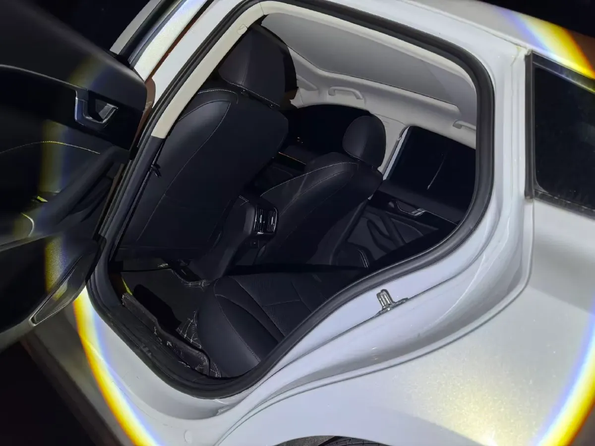 2022 DongFeng Fengon Fengon 580 1.5T 184HP L4 6AT,autocango,china used car exporter,china ev exporter,chinese used car exporter,chinese used ev exporter