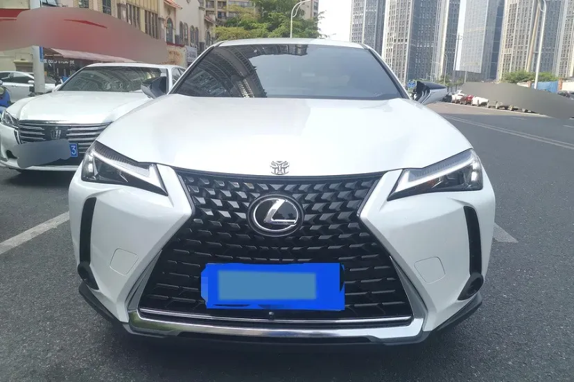 2022 Lexus UX 2.0L 146HP L4 E-CVT Hybrid,autocango,china used car exporter,china ev exporter,chinese used car exporter,chinese used ev exporter