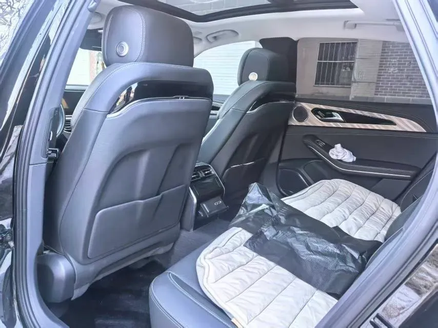 2020 HongQi H9 2.0T 252HP L4 7DCT,autocango,china used car exporter,china ev exporter,chinese used car exporter,chinese used ev exporter